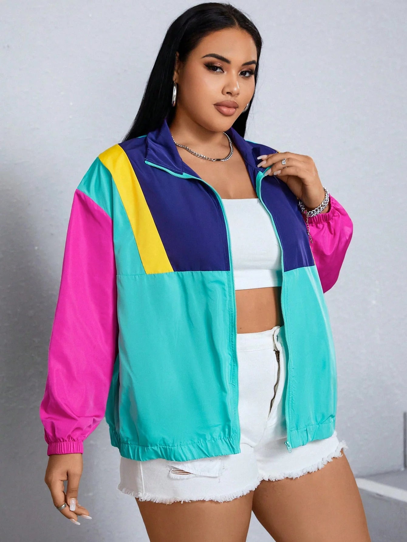 Corta-Vento Plus Size Zip Up