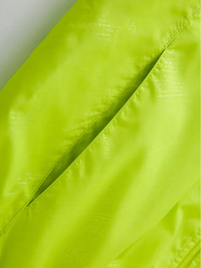 Corta Vento Leve de Secagem Rápida e Resistente