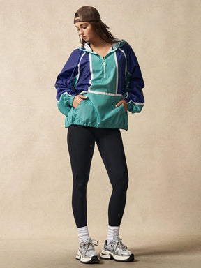 Corta Vento Casual com Capuz Marcela