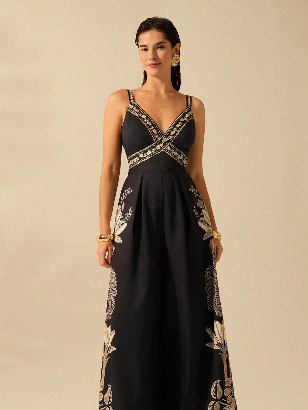 Macacão Longo Elegante