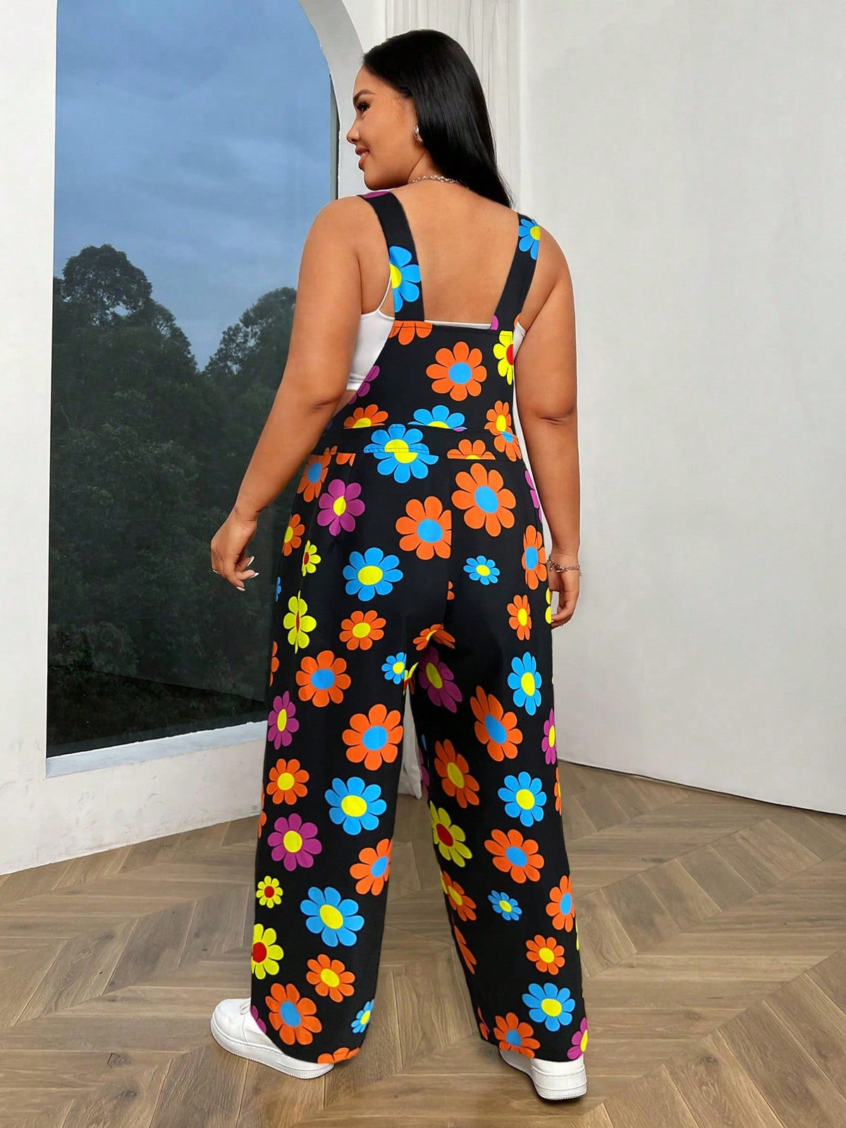 Jardineira Plus Size Floral