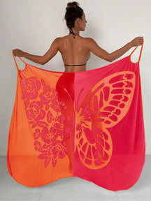 Saída de Praia com Estampa de Borboleta e Flores